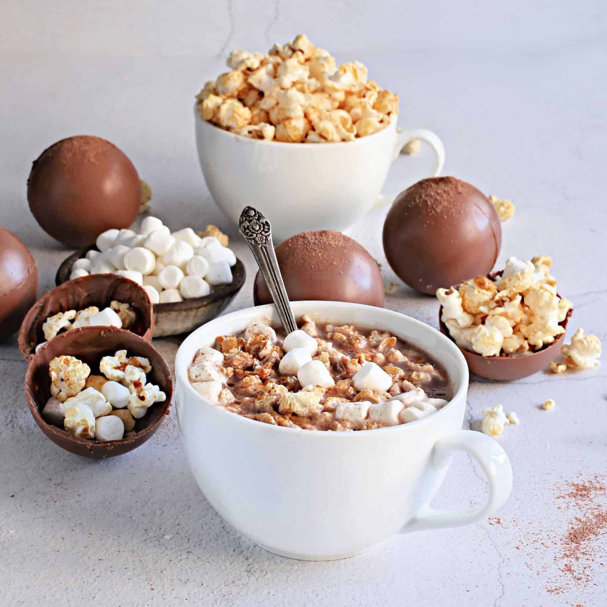 https://try.dellcovespices.com/wp-content/uploads/2022/03/Hot-Cocoa-Popcorn-Bombs-2000x2000.jpg